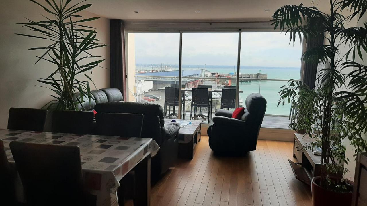 Rare A Granville! Appartement Avec Terrasse! Vue Mer! 외부 사진